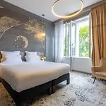Le Champlain ホテル 4*