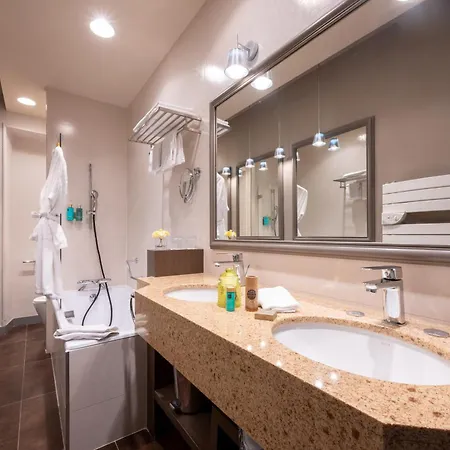 Le Champlain La Rochelle (Charente-Maritime)