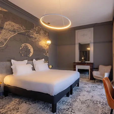 מלון Le Champlain 4*