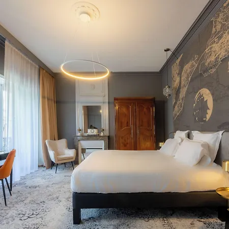 Le Champlain 4*